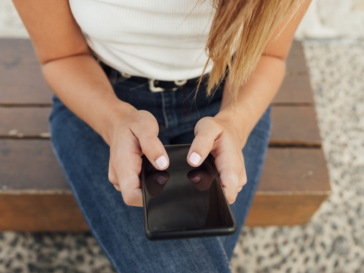 Мошенники стали чаще воздействовать на молодежь