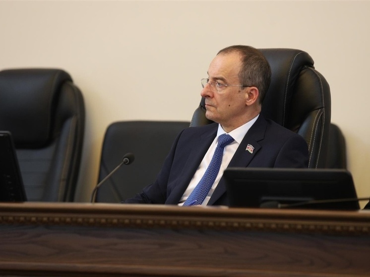 В ЗСК приняли закон о правовом просвещении граждан