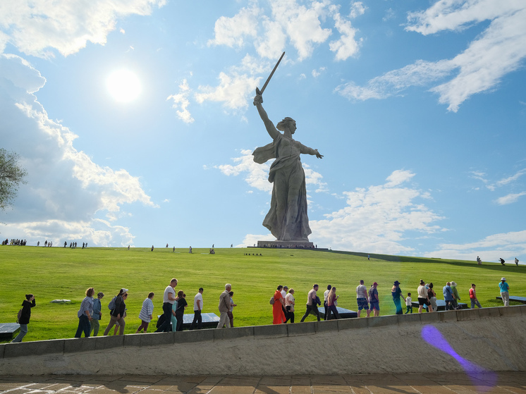 Волгоградцам пообещали жару под +40 градусов в июне 2025 года