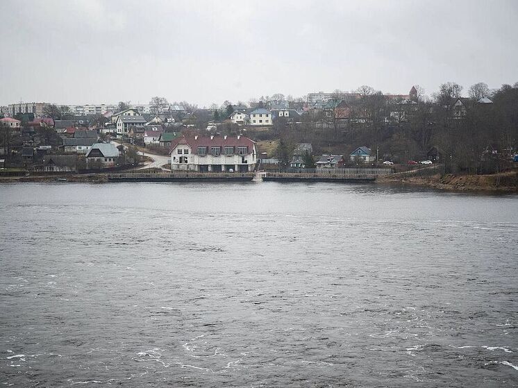 ERR: Эстония установит буи на Нарве, если не будет соглашения с Россией