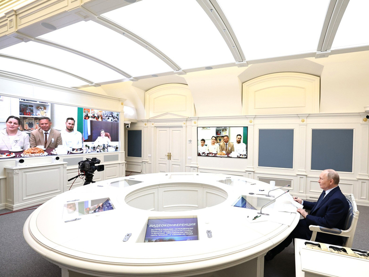 Путин признался, что запомнил навсегда некоторые вещи, почерпнутые в беседах со старцами Иоанном Крестьянкиным и Илием Ноздриным