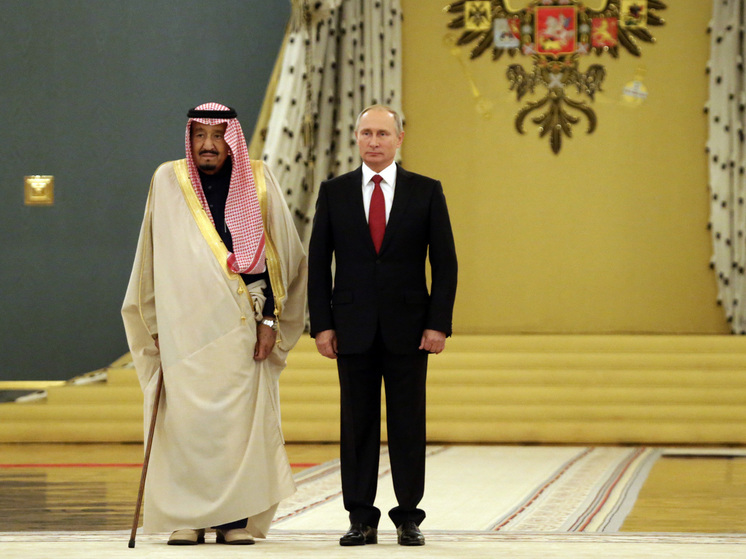 Vladimir Putin'in Suudi Arabistan Kralı'na ilettiği yazılı mesaj