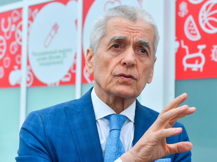 Onishchenko pediu que a boneca Labubu fosse verificada quanto à segurança da psique das crianças