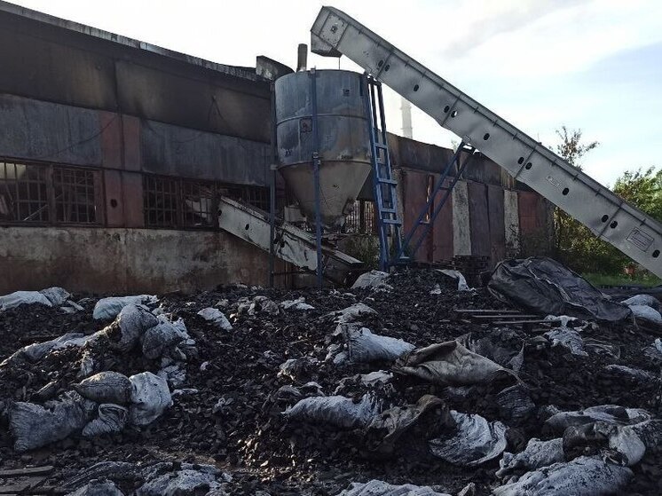 Склад с углем всю ночь тушили в Нижегородской области
