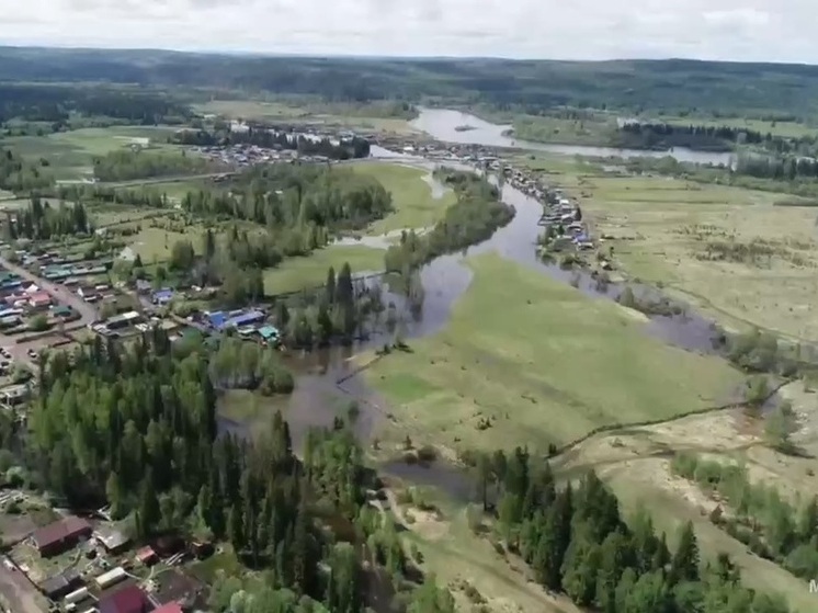 В двух районах Приангарья повышается уровень рек