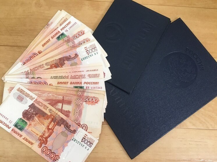 Воронежским многодетным семьям напомнили о денежной компенсации за обучение детей