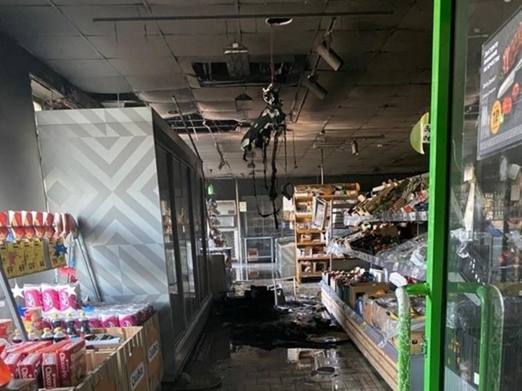 В Челябинской области ночью сгорел магазин «Пятерочка»