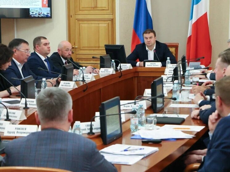 Губернатор Хоценко анонсировал перевод 126 домов в Омской области на природный газ в 2025 году