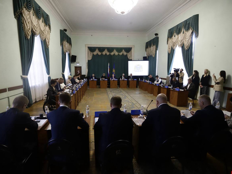 Администрация Пскова обработала более 8,5 тысячи обращений в 2024 году