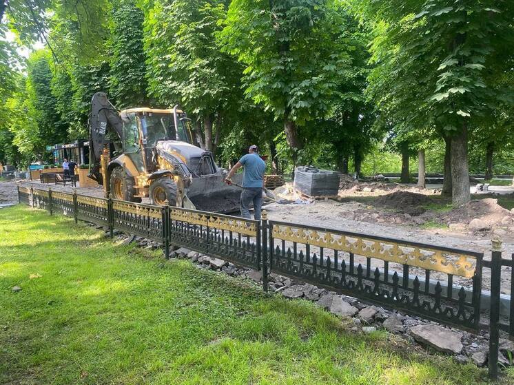 Во Владикавказе идёт благоустройство набережной Терека