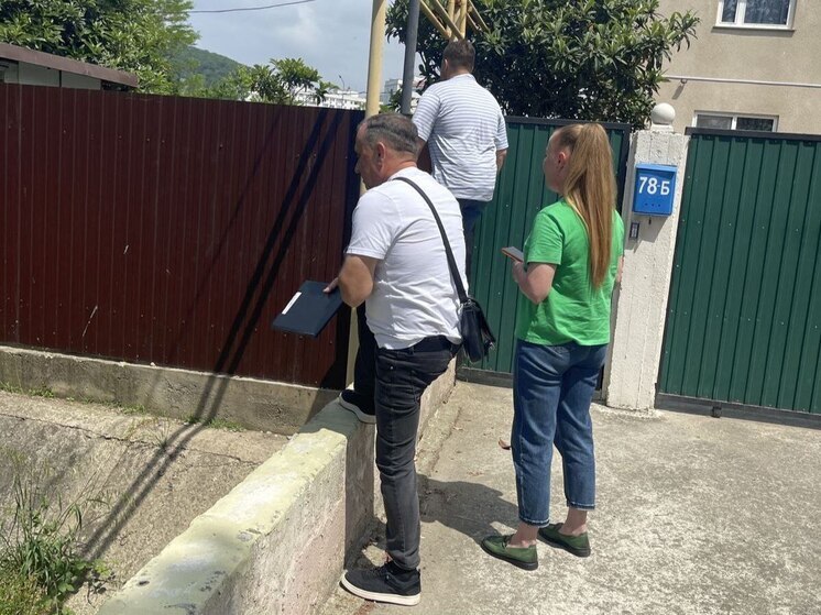 В Сочи проводят мероприятия по выявлению и предотвращению несанкционированных сбросов на рельеф и почву