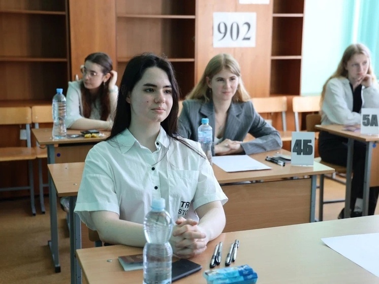 Около 4,5 тысячи выпускников Липецкой области сегодня сдают ЕГЭ по русскому языку
