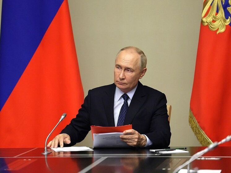 Путин обсудил с Совбезом лекарственный суверенитет России