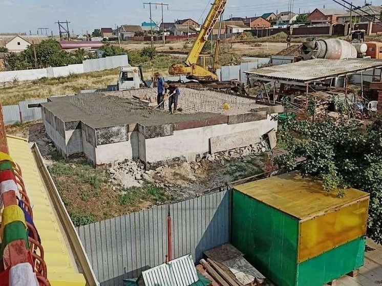 В Калмыкии строят копию бурятской ступы