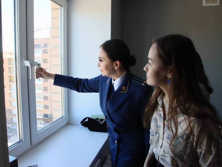 14 сирот из Башкирии получили жилье благодаря помощи прокуратуры