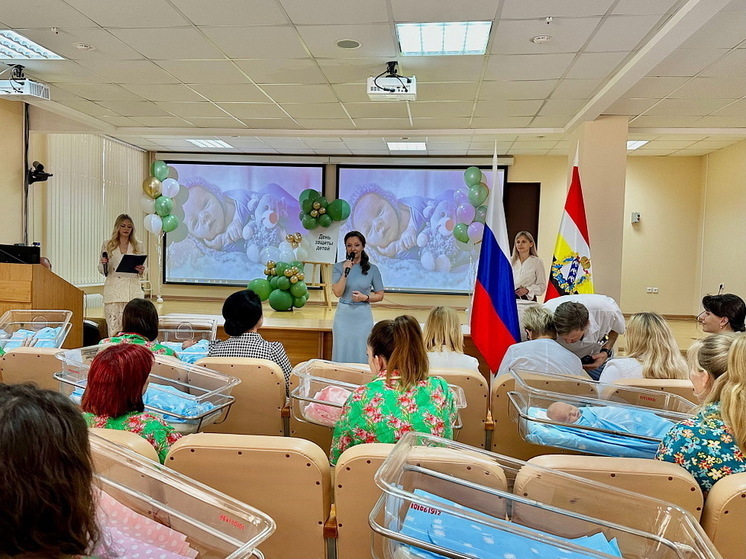 Курск с рабочим визитом посетила зампредседателя Госдумы Анна Кузнецова