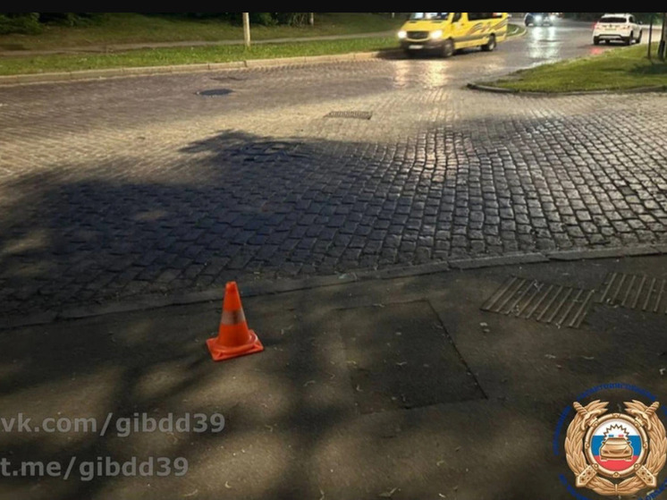 В Калининграде мужчина на самокате сбил женщину и сбежал с места ДТП