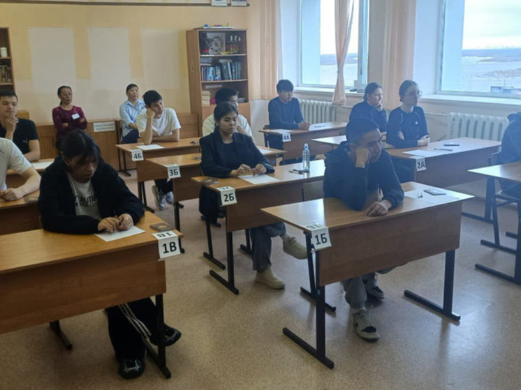 В школах Чукотки прошел ЕГЭ по русскому языку