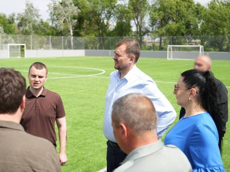 Запорожский губернатор осмотрел новый ФОКОТ в пгт Весёлое