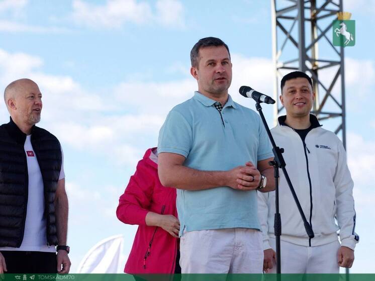 Томичей- участников “Зеленого марафона поприветствовал Дмитрий Махиня