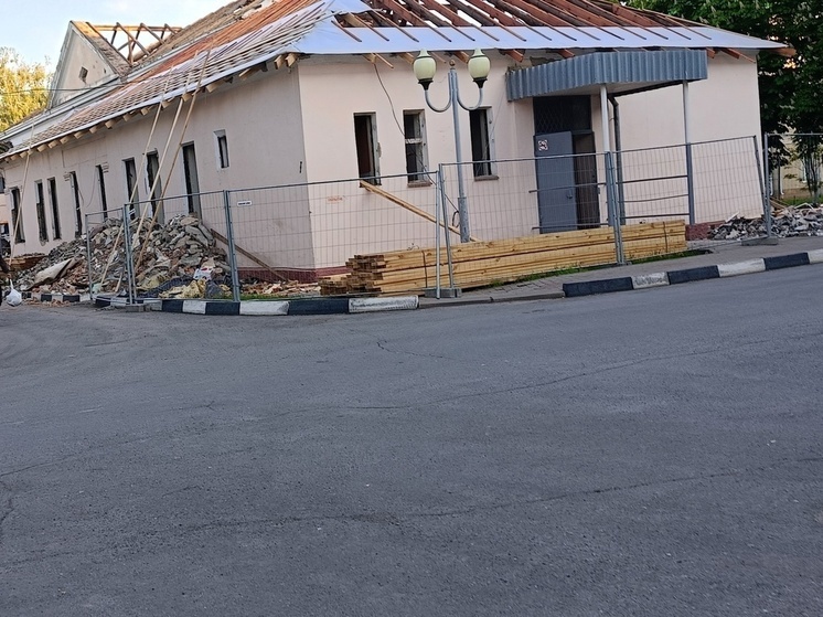 Зону отдыха планируют соорудить у больницы в Брянке ЛНР