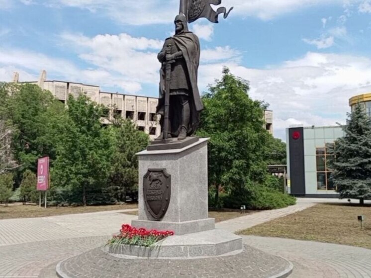 В Мелитополе почтили память святого благоверного князя Александра Невского