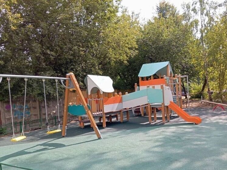 На детских площадках Подмосковья установят камеры