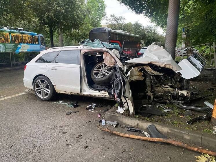 В Краснодаре столкнулись две машины марки «Ауди»