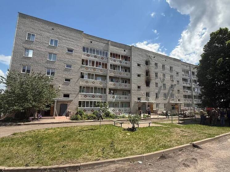 В Рыльске повреждены пять домов после атаки ВСУ
