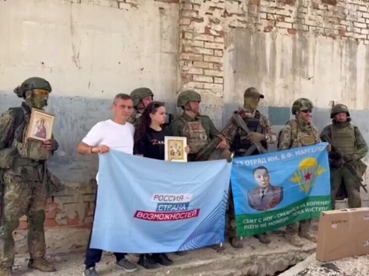 Херсонские единороссы передали бойцам «Барса» системы связи