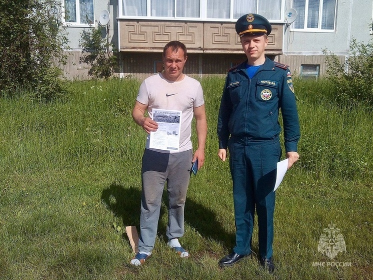 Сотрудники МЧС провели профилактический рейд в Бежаницком районе Псковской области