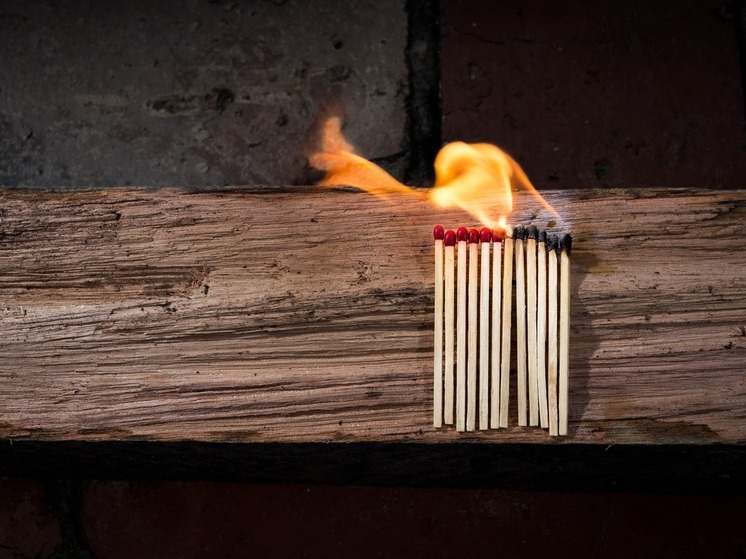 Следком разбирается из-за чего сгорел мужчина в Хабаровском крае