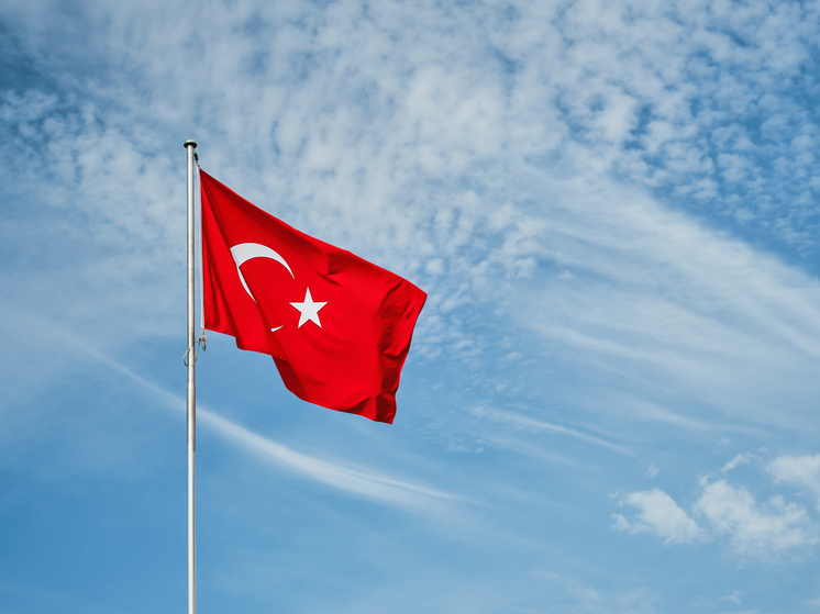 Aydınlık: Турции не следует допускать делегацию ЕС на переговоры в Стамбуле