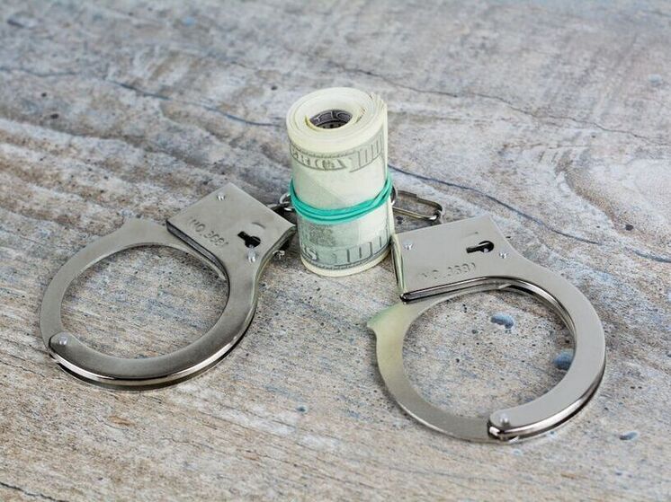 Экс-сотрудник ГИБДД в Бурятии организовал схему продажи водительских прав без экзаменов