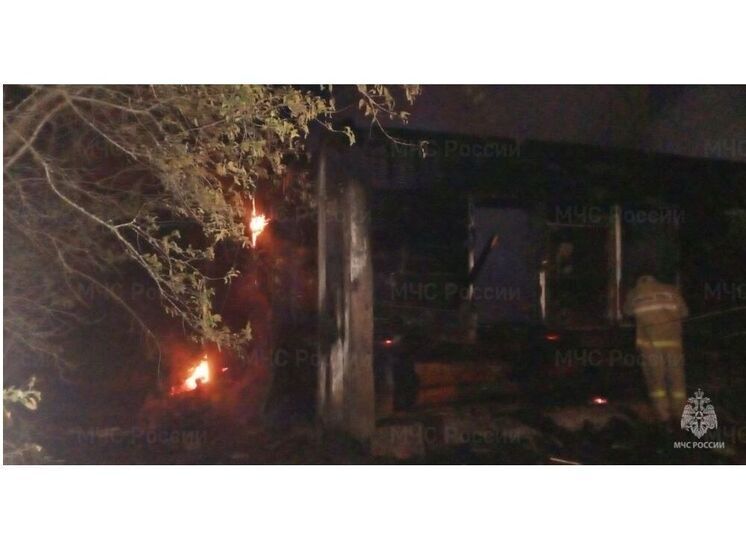 В Руднянском районе на пожаре погиб пожилой мужчина