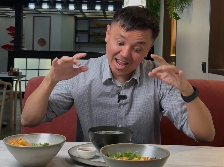 Известный петрозаводский ресторатор снимает сериал и угощает гостей желейными котиками