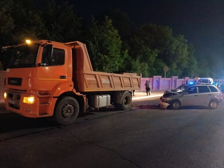 В ДТП у Воскресенского кладбища пострадал автомобилист