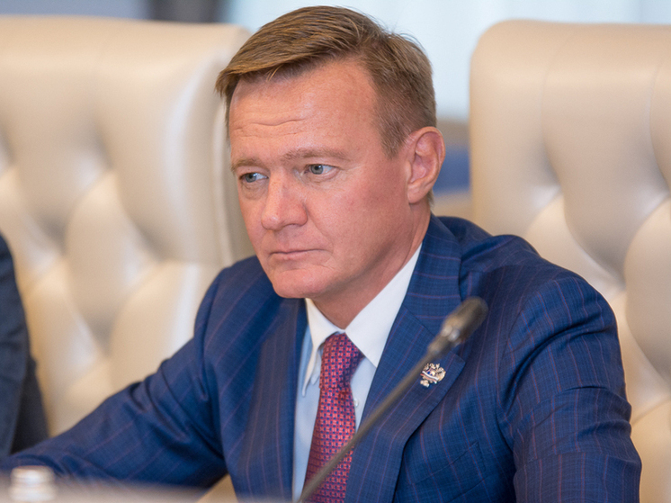 Старовойт взял ЧП с поездами в Брянской и Курской областях под личный контроль