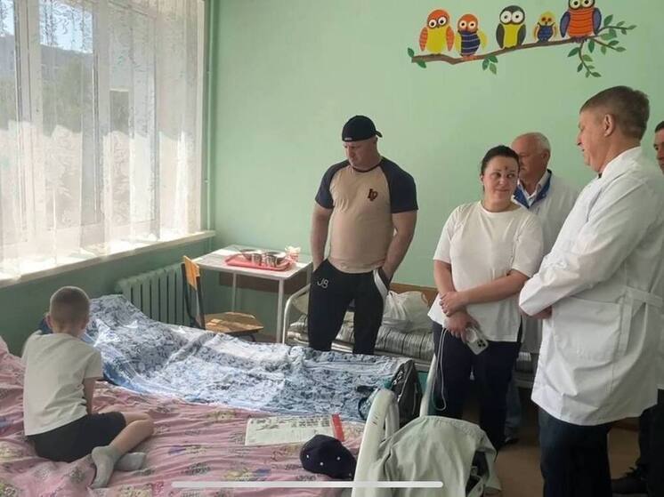 Пятеро пострадавших при сходе брянского поезда доставлены в больницы Москвы