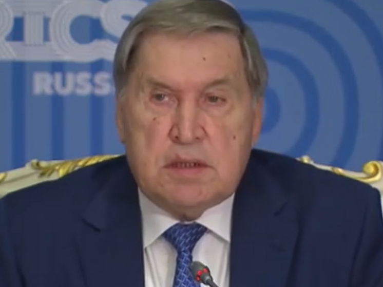 Ушаков: встреча Путина и Трампа пока не запланирована