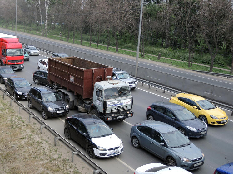ГИБДД: перекрыто движение на трассе Брянск-Новозыбков - граница с Белоруссией