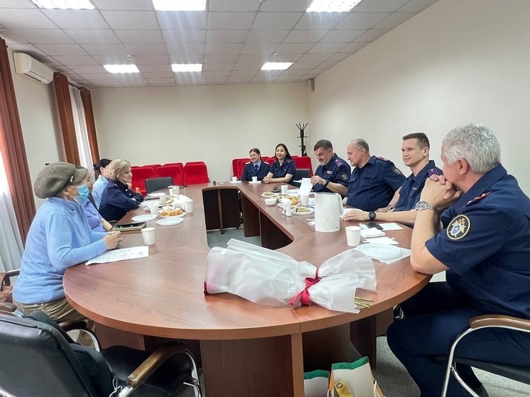 В Элисте прошла встреча с ветеранами следственной службы