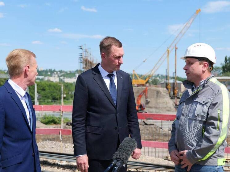 Губернатор посоветовал заниматься реконструкцией "тройки" в круглосуточном режиме