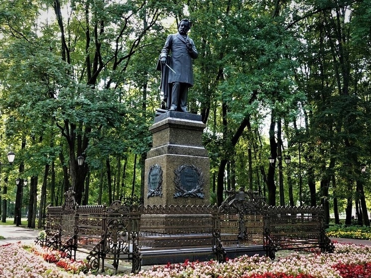 Василий Анохин: великому Глинке исполнился 221 год