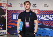 На «Газпром Арене» 1 июня пройдет масштабный молодежный фестиваль «Петровские ассамблеи 3.2.2», который соберет около 60 тысяч зрителей. В программе — выступления 322 танцоров и звезд современной сцены: от петербургских исполнителей Akmal и Леши Покровского, так и до хедлайнера — знаменитого рэпера Макана.