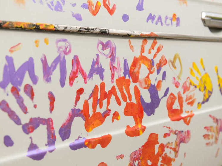 В Хакасии прошел фестиваль «Мир авто без границ» для воспитанников детдомов