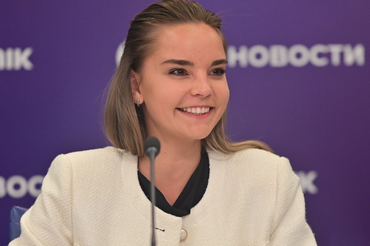 Дина Аверина считает, что выступать на соревнованиях нужно даже без флага