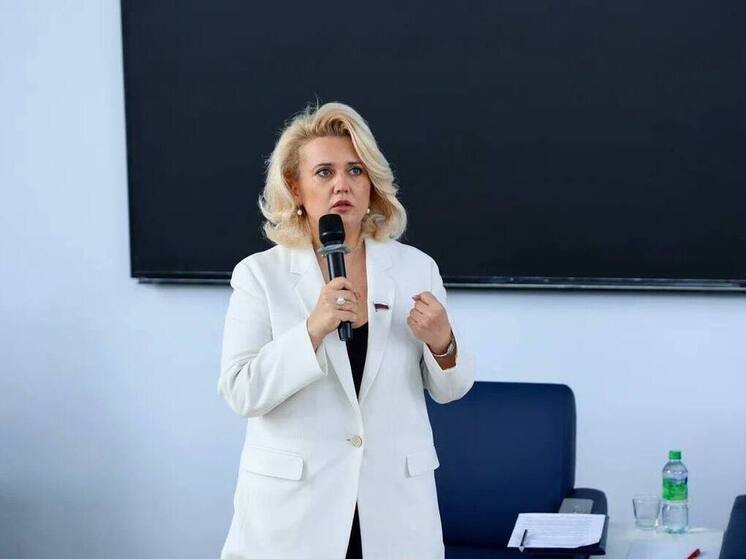 Салаева назвала конструктивной встречу с агроблогерами на слете «Лучшие на селе»