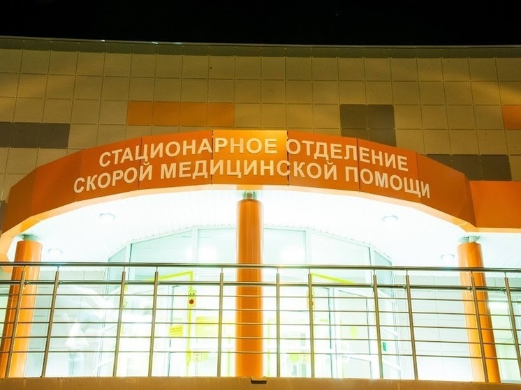 Под Волгоградом «Лада» вылетела в кювет, водитель в больнице