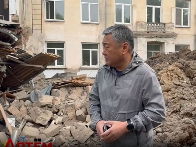 Прокуратура расследует причины обрушения здания спортзала в школе № 17 в приморском Артеме